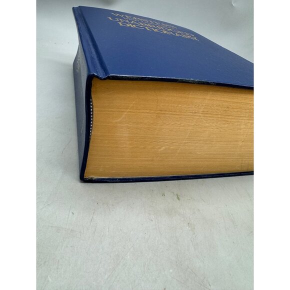 Websters New Universal Unabridged Dictionary Deluxe 2nd Edition hardcover book - Picture 2 of 16